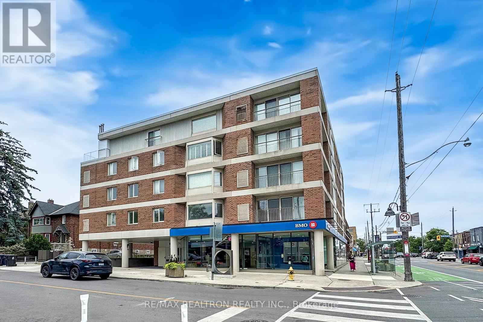 103 - 70 ELMSTHORPE AVENUE|Toronto (Forest Hill South), Ontario M5P2L7