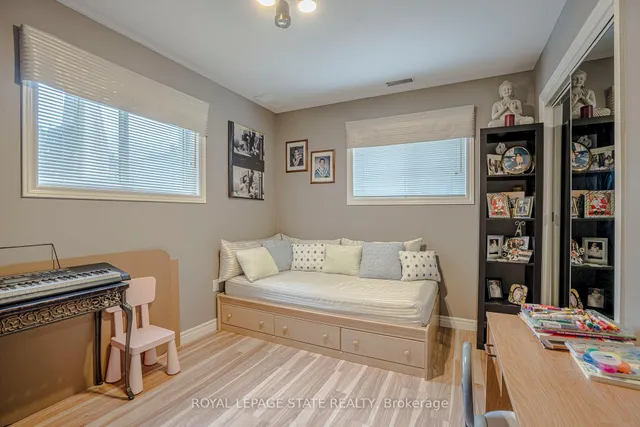 Additional image 33 of 78 Philomena Dr