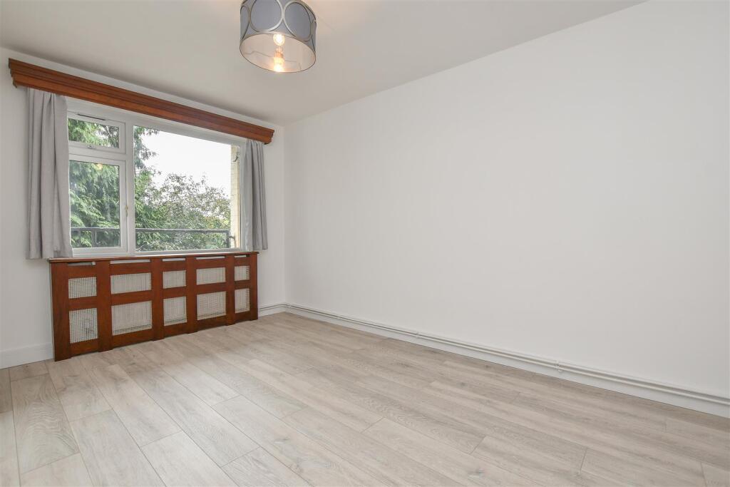 Additional image 10 of Fairhaven, Park Street Lane, Park Street, St. Albans