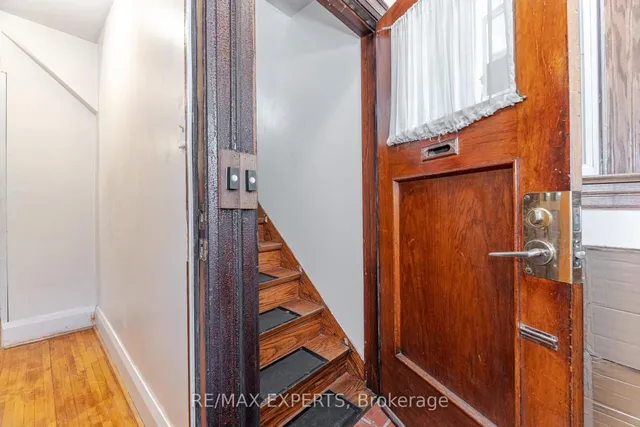 Additional image 21 of 121 Belsize Dr