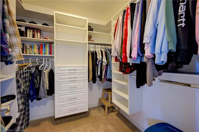 Additional image 22 of 51 Frey Cres