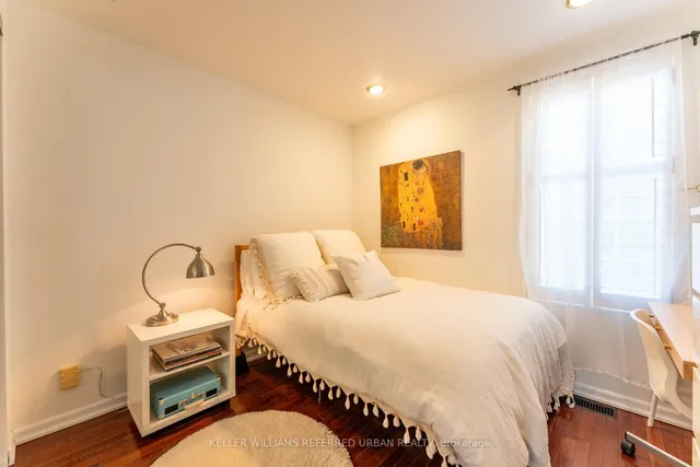 Additional image 13 of 18 Eastmount Ave