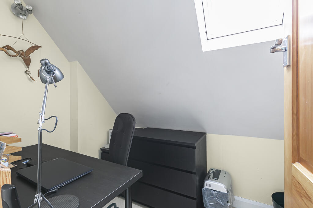 Additional image 16 of Canonsfield, Welwyn, Hertfordshire, AL6