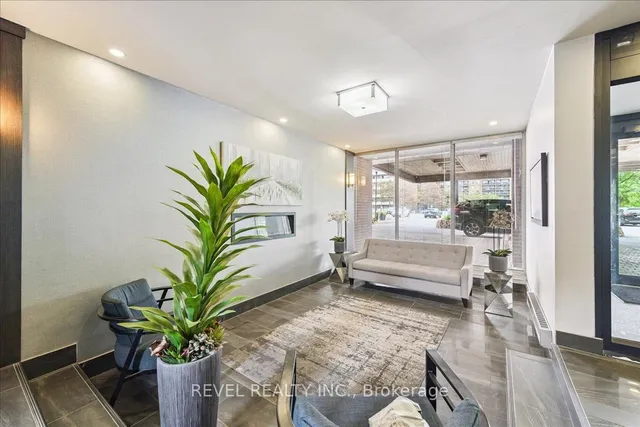 Additional image 4 of 1660 Bloor St Unit 615