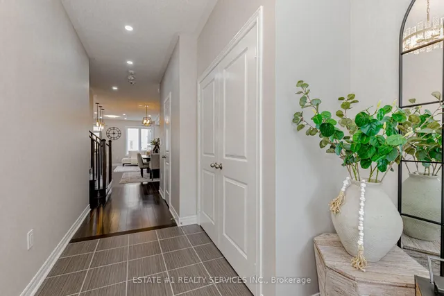 Additional image 4 of 128 Finegan Circ