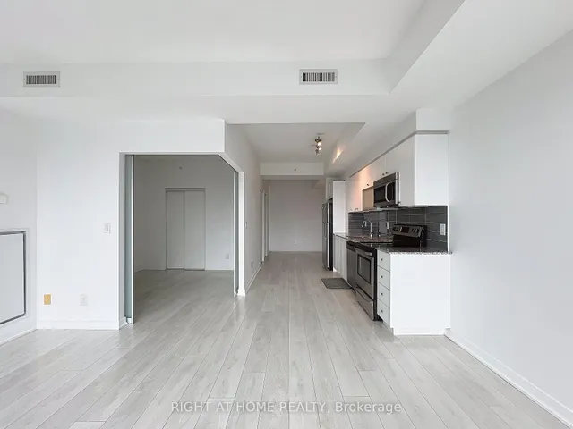 Additional image 16 of 150 East Liberty St Unit 2804