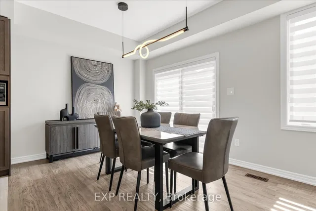 Additional image 16 of 45 Sauvignon Cres