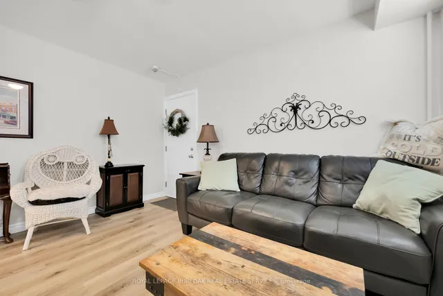 房产图片 16 - 1347 湖滨路 单元24