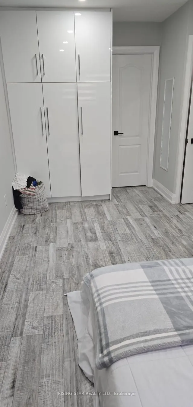 Additional image 14 of 73 Seacliff Blvd