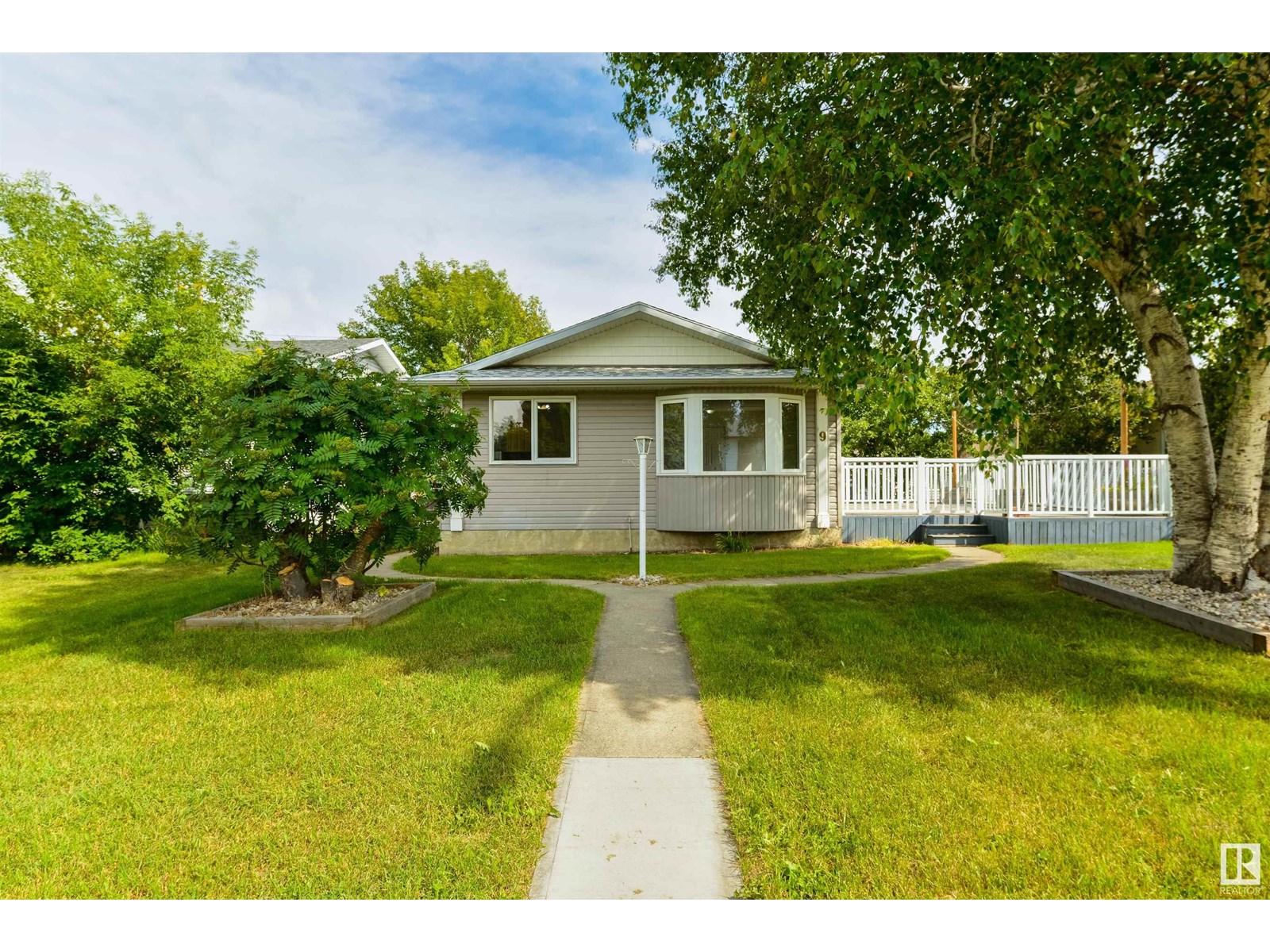 Property image for 9 COLLINGWOOD AV|Spruce Grove, Alberta T7X2E2