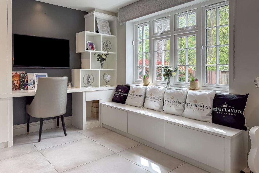 Additional image 14 of Bishops Road, Tewin, Welwyn