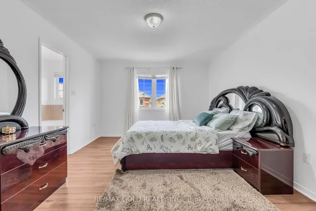 Additional image 28 of 144 Crystalview Cres