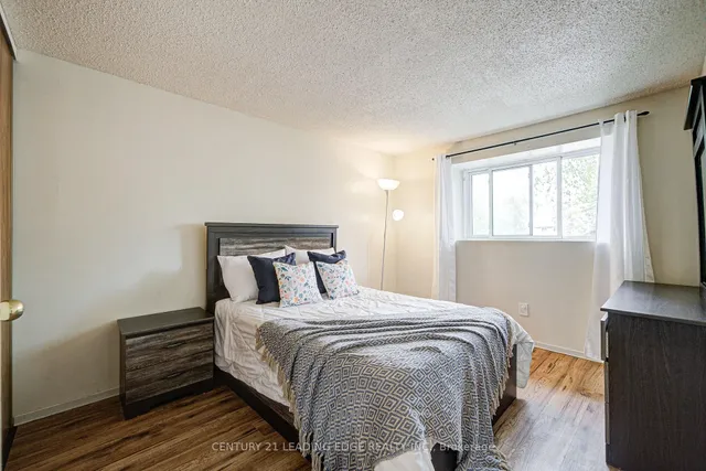 Additional image 16 of 25 Collinsgrove Rd Unit 109