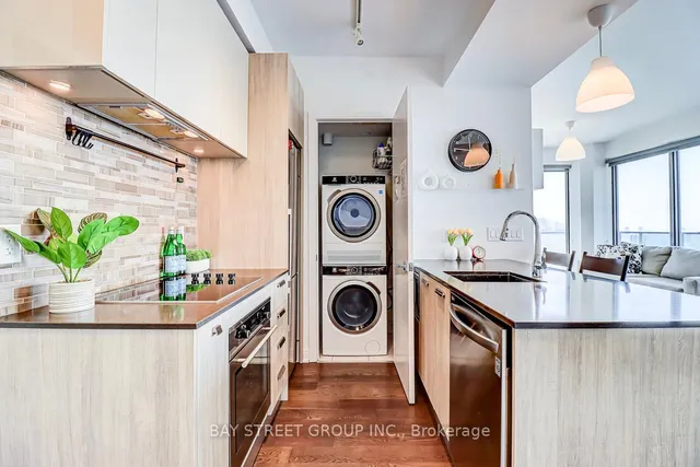 Additional image 18 of 57 St Joseph St Unit 2905