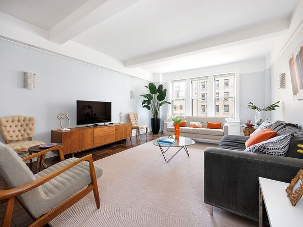 50 W 96th St, New York, NY 10025