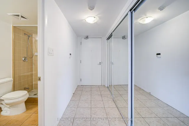 Additional image 7 of 38 Grenville St Unit 807