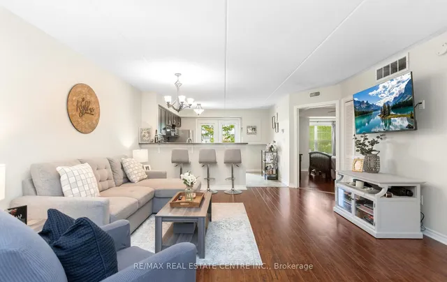 Additional image 12 of 1370 Main St Unit 205