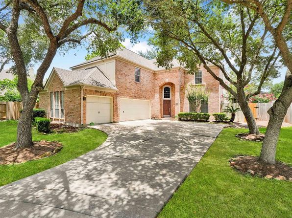 3203 Shadywind Dr, Houston, TX 77082