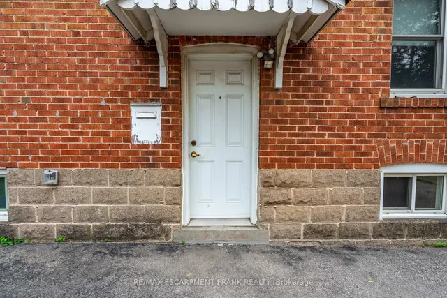 房产图片 38 - 209 东13街