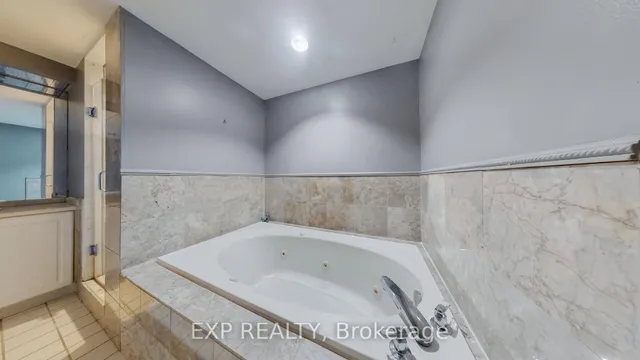 Additional image 23 of 71 Simcoe St Unit 1204
