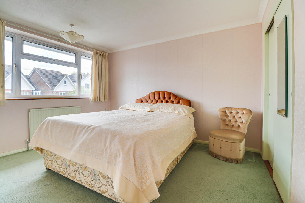 Additional image 6 of Waveney Road, Harpenden, AL5