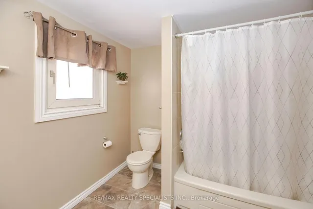 Additional image 31 of 50 Lilly Cres