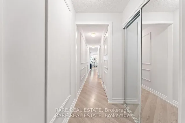 Additional image 11 of 8 York St Unit 911