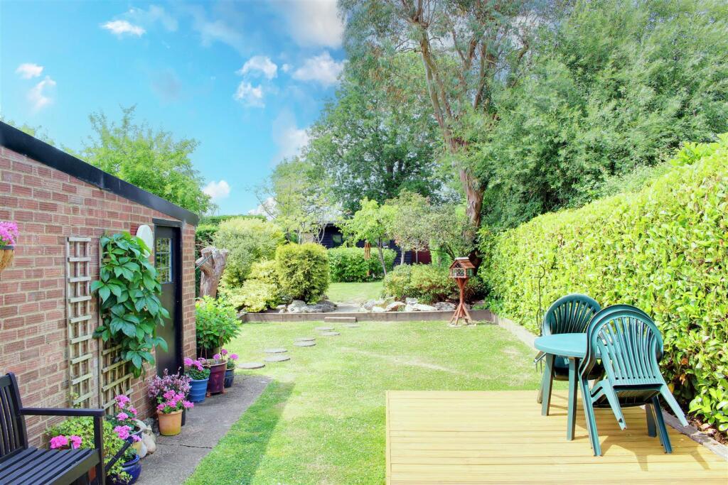 Additional image 22 of Bluebridge Road, Brookmans Park