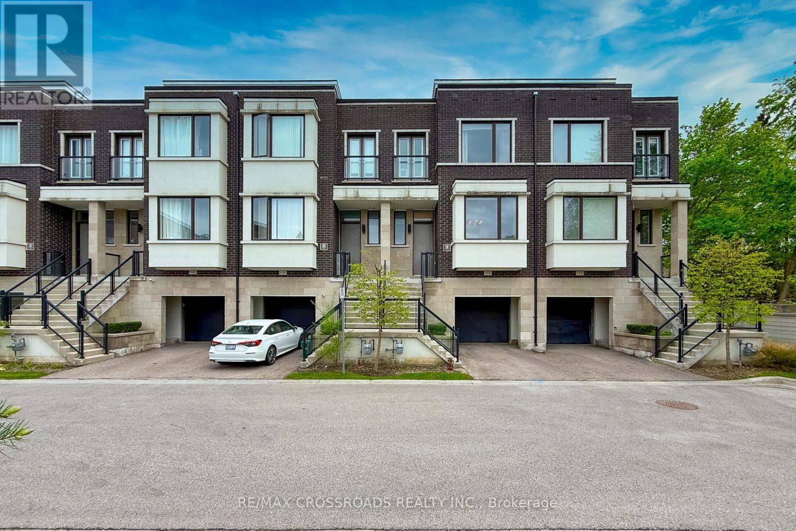 Property image for 114 GENUINE LANE|Richmond Hill (Doncrest), Ontario L4B0E5