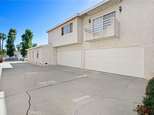 14349 Tiara St, Van Nuys, CA 91401