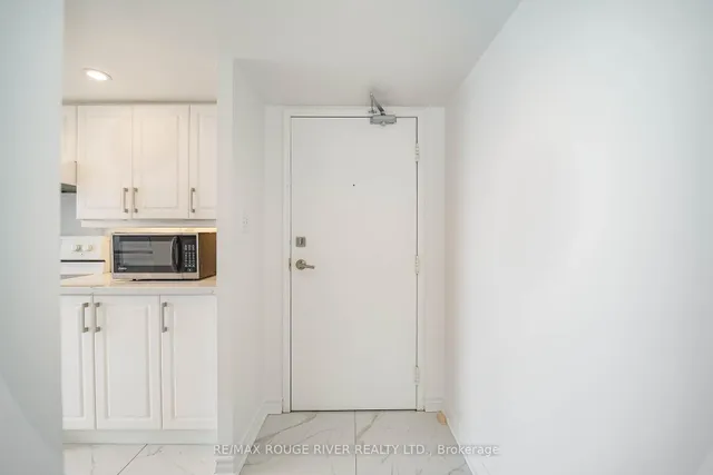 Additional image 7 of 2550 Lawrence Ave Unit 720