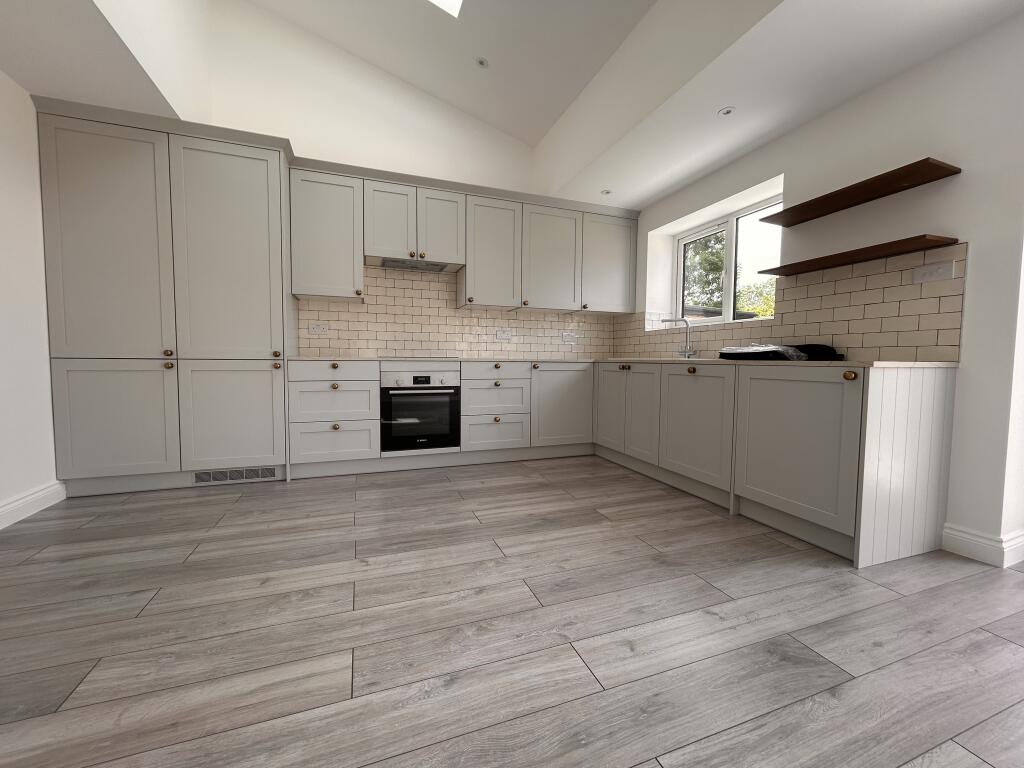 Additional image 2 of West Riding, Bricket Wood, ST. ALBANS
