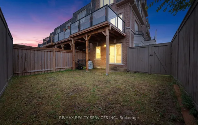 Additional image 44 of 73 Padbury Tr