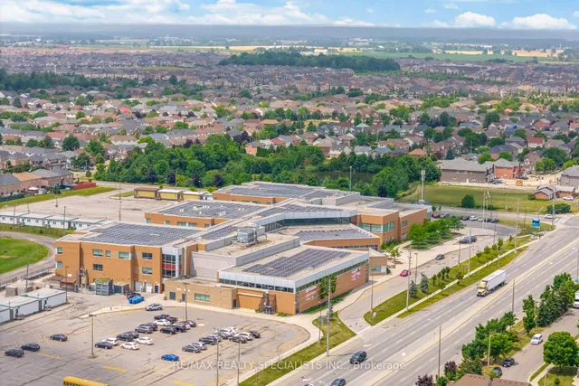 Additional image 46 of 20 Irene Cres