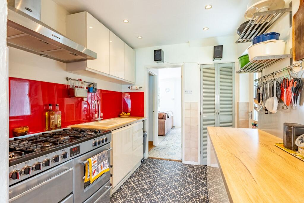 Additional image 6 of Spooners Drive, Park Street, St. Albans, Hertfordshire, AL2