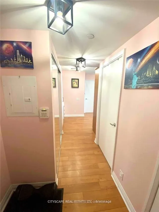 Additional image 2 of 1 Valhalla Inn Rd Unit 1009