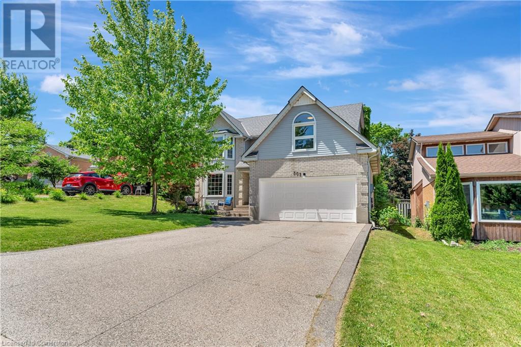 305 WILTSHIRE Place|Waterloo, Ontario N2T1R3