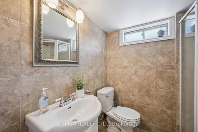 Additional image 18 of 61 Rolling Meadows Dr