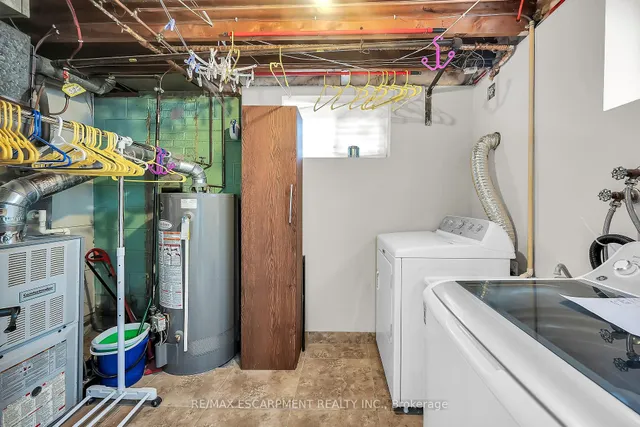 Additional image 38 of 70 Deschene Ave