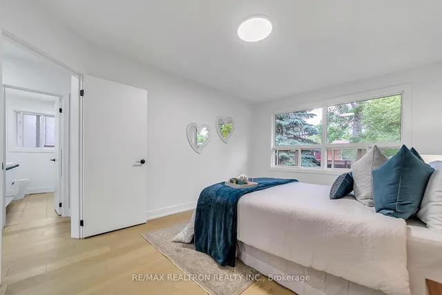 Additional image 8 of 250 Acton Ave