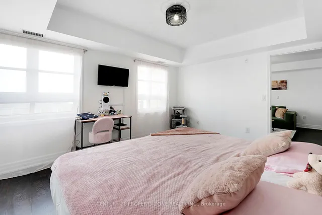 Additional image 19 of 70 Baycliffe Cres Unit 412