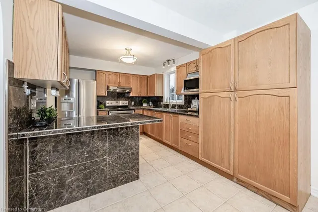 Additional image 8 of 61 Schueller St