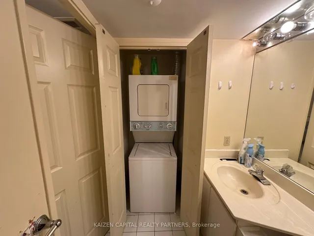 Additional image 22 of 24 Wellesley St Unit 407