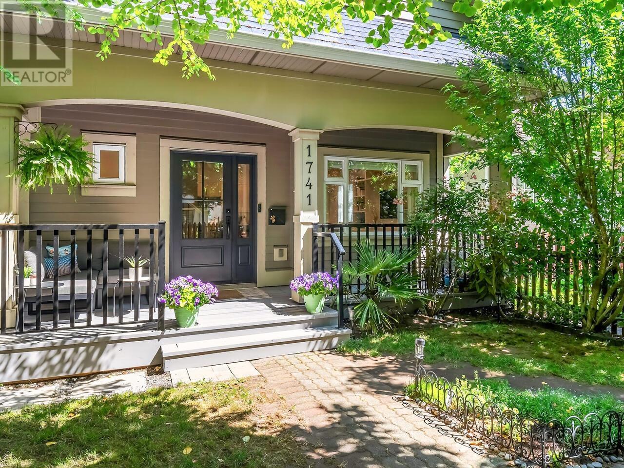 1741 E 15TH AVENUE|Vancouver, British Columbia V5N2G2
