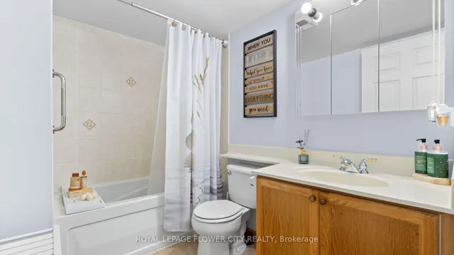 Additional image 18 of 25 Via Rosedale Unit 204