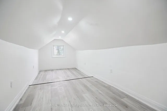 房产图片 18 - 8 Merchison Ave