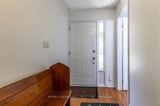 Additional image 5 of 109 Wilson St Unit 14