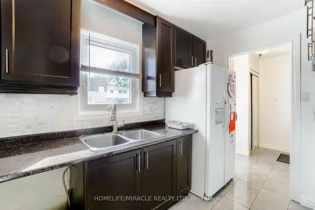 Additional image 7 of 34 Greenbush Cres
