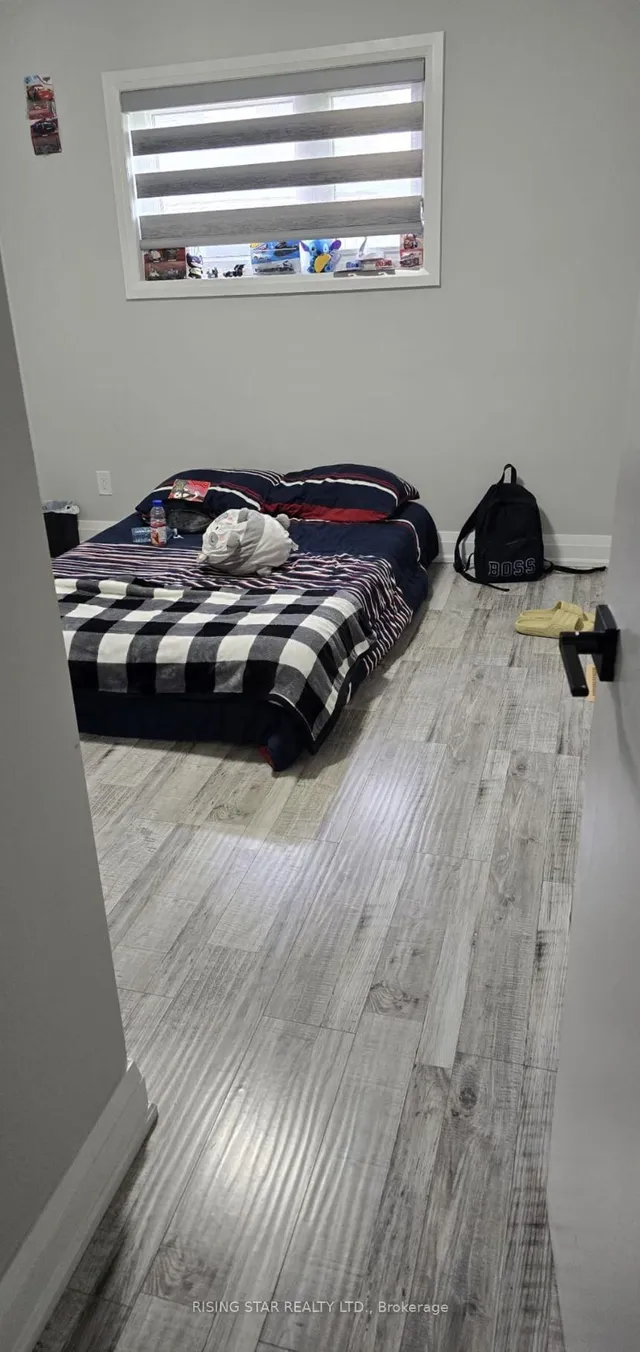 Additional image 13 of 73 Seacliff Blvd