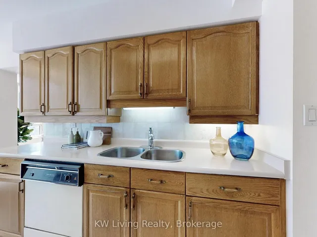 Additional image 12 of 30 Greenfield Ave Unit 1511